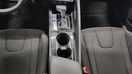 Zdjęcie przedmiotu: Hyundai Elantra 1.6 Smart CVT