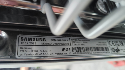 Zdjęcie przedmiotu: Вбудована посудомийна машина SAMSUNG DW60A6092IB