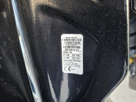 Zdjęcie przedmiotu: VTS FLYING SHARK 7.7 motorboat