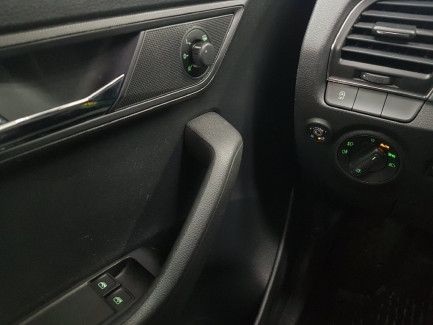 Zdjęcie przedmiotu: Skoda Fabia 1.0 Ambition