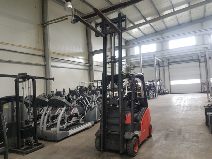 Zdjęcie przedmiotu: WOZEK WIDLOWY LINDE H16-01