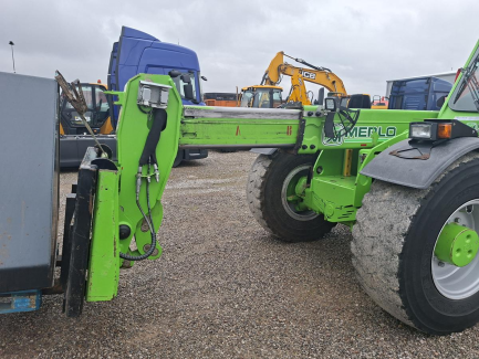 Zdjęcie przedmiotu: Ładowarka teleskopowa MERLO P55.9CS