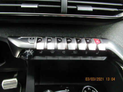 Zdjęcie przedmiotu: Peugeot 5008 2.0 HDI MR`17 E6