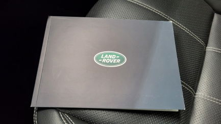 Zdjęcie przedmiotu: Range Rover Velar 2.0 D200 mHEV R-Dynamic S