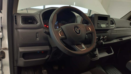 Zdjęcie przedmiotu: Renault Master FWD 2.3 dCi E6 3.5t L3H1 Extra S&S+E