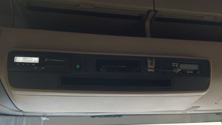 Zdjęcie przedmiotu: SCANIA R450 LA 4x2 HNA Highline SCR E6 19.0t DR zatrzymany elektronicznie Cepik informacja o odczycie przebiegu 