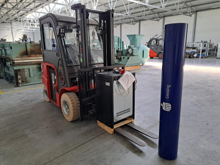Zdjęcie przedmiotu: Вилочний навантажувач MANITOU ME 425C
