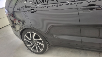 Zdjęcie przedmiotu: LAND ROVER Discovery V 3.0 D300 mHEV R-Dynamic HSE