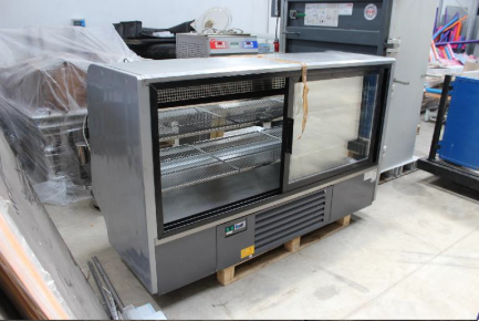 Zdjęcie przedmiotu: Witryna cukiernicza IGLOO JULIA 1.9