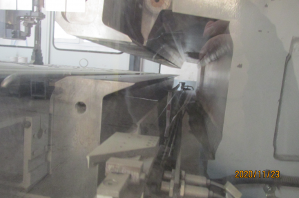 Zdjęcie przedmiotu: SALVAGNINI P2 Performer bending center - a CNC device designed for bending metal sheets up to 2 mm thick.