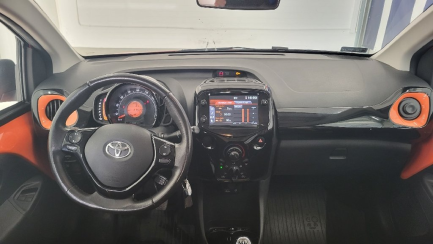Zdjęcie przedmiotu: Toyota Aygo 1.0 VVT-i Selection X-cite