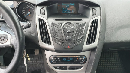 Zdjęcie przedmiotu: Ford Focus 1.6 TDCi Gold X (Edition Start)