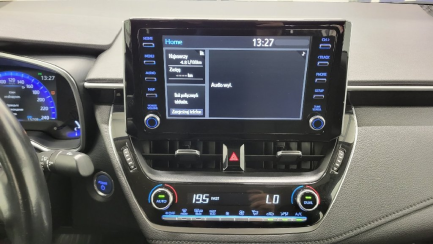 Zdjęcie przedmiotu: Toyota Corolla sedan 1.8 Hybrid Comfort