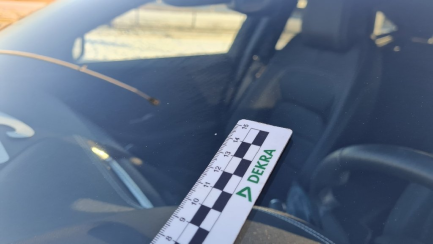 Zdjęcie przedmiotu: Jaguar E-PACE 2.0 i4P AWD R-Dynamic S