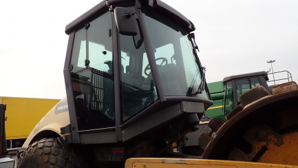 Zdjęcie przedmiotu: VOLVO SD130 DX combination roller