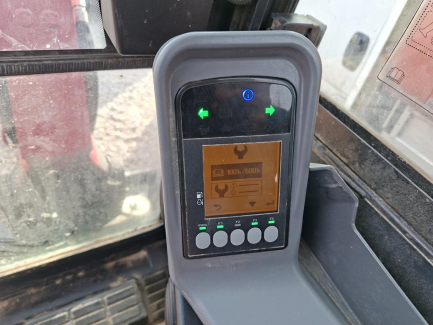 Zdjęcie przedmiotu: Minikoparka YANMAR SV26