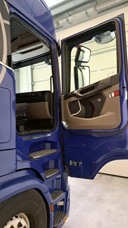 Zdjęcie przedmiotu: SCANIA S520 LA 4x2 NA Highline E6 19.0t