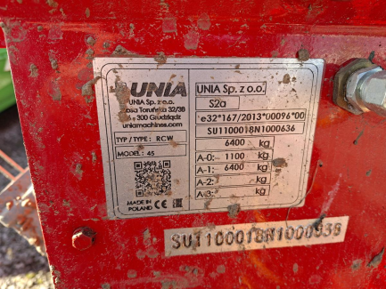 Zdjęcie przedmiotu: UNIA RCW 45 fertilizer spreader