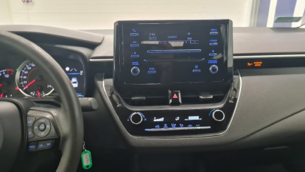 Zdjęcie przedmiotu: Toyota Corolla 1.6 Active