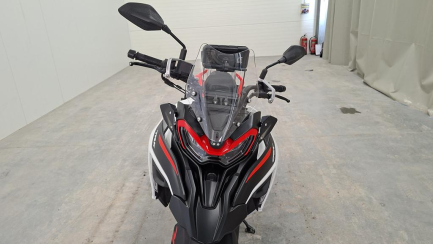 Zdjęcie przedmiotu: BENELLI TRK 702X