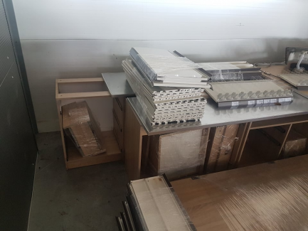 Zdjęcie przedmiotu: MEBLE SKLEPOWE