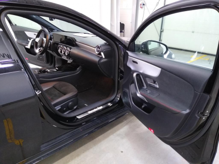 Zdjęcie przedmiotu: Mercedes-benz A 200