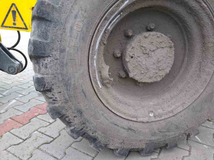 Zdjęcie przedmiotu: KRAMER 5085T / 353 telehandler