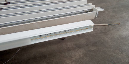 Zdjęcie przedmiotu: LED shop lighting set: POLARIS Led line, model Zander 240-180-54W-D - 16 pcs, rope suspensions - 30 pcs, connector - 1 pcs.