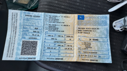 Zdjęcie przedmiotu: Mitsubishi Canter Fuso 7C18 E6 7.5t