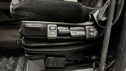 Zdjęcie przedmiotu: SCANIA R450 E6 20.1t LA 4x2 EB Highline