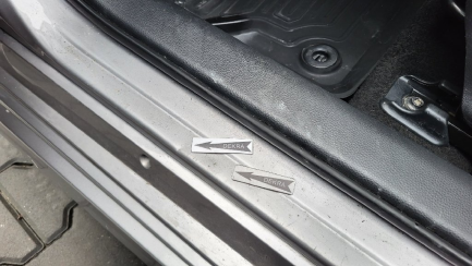 Zdjęcie przedmiotu: Toyota Corolla sedan 1.8 Hybrid Comfort