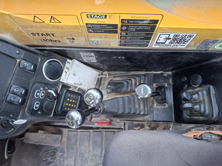 Zdjęcie przedmiotu: Телескопічний навантажувач JCB 540-140