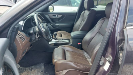 Zdjęcie przedmiotu: Infiniti FX50 5.0 S