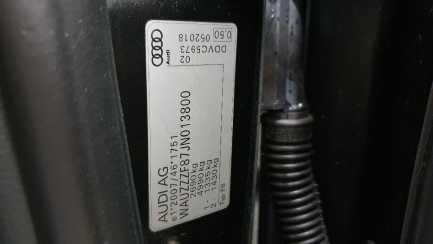 Zdjęcie przedmiotu: Audi A8 50 TDI Quattro Tiptr.