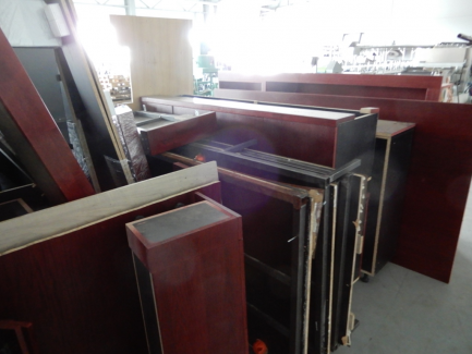 Zdjęcie przedmiotu: A set of MAGNA TRADE bar furniture