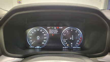 Zdjęcie przedmiotu: Volvo V60 B3 B Momentum Core aut