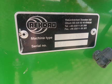 Zdjęcie przedmiotu: Kombajn Zbożowy John Deere W 330 Z HEDEREM I STOŁEM DO RZEPAKU