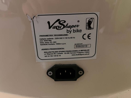 Zdjęcie przedmiotu: Cosmetic device STUDIO FIGURA Vacu Shaper by bike