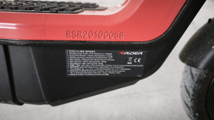 Zdjęcie przedmiotu: RIDER RS Sport Electric Scooter Black and Red