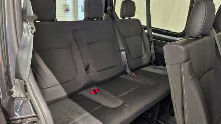 Zdjęcie przedmiotu: Renault Trafic Combi 2.0 dCi E6d 3.1t L2 Equilibre