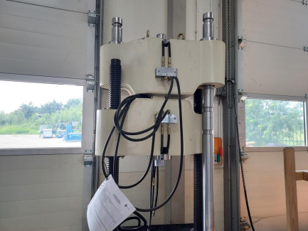 Zdjęcie przedmiotu: HUNG TA HT2101 stationary testing machine