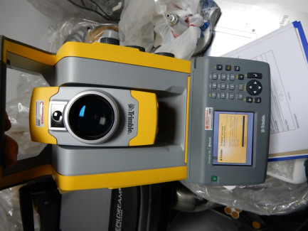 Zdjęcie przedmiotu: Tachimetr robotyczny Trimble S5 2"  DR PLUS