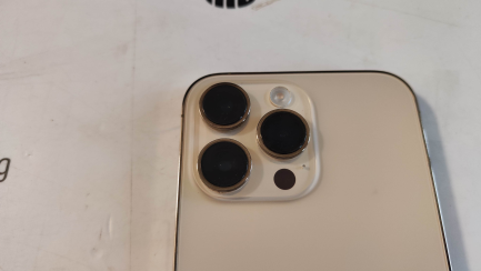 Zdjęcie przedmiotu: Телефон/смартфон Apple iPhone 14 Pro 128GB золотий, код товару MQ9R3PX/A