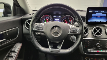 Zdjęcie przedmiotu: Mercedes-Benz CLA 200 7G-DCT AMG Line