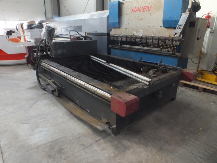 Zdjęcie przedmiotu: PLOTER PLAZMOWY SERON SK 1530