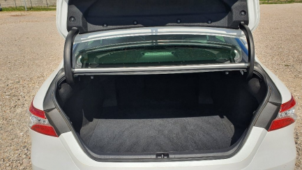 Zdjęcie przedmiotu: Toyota Camry 2.5 Hybrid Executive CVT