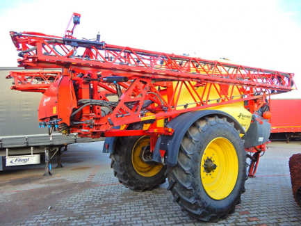 Zdjęcie przedmiotu: KVERNELAND GROUP IXTRACK C60 trailed sprayer