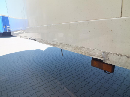 Zdjęcie przedmiotu: SCHMITZ SKO24 isothermal semi-trailer