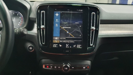 Zdjęcie przedmiotu: Volvo XC40 Combi