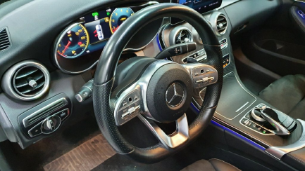 Zdjęcie przedmiotu: MERCEDES C200 4MATIC 9G-TRONIC